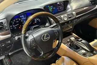 Lexus LS 460 2017