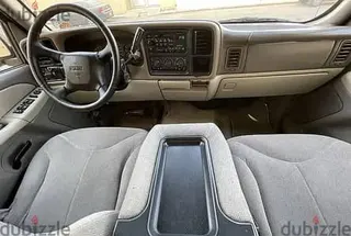 جي إم سي سوبربان 2001