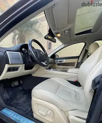 Jaguar Xf 2013