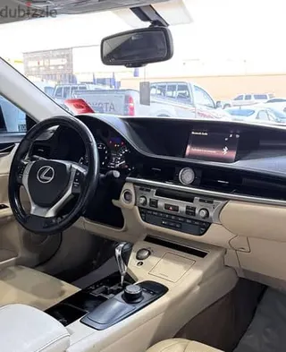 Lexus ES 250 2015