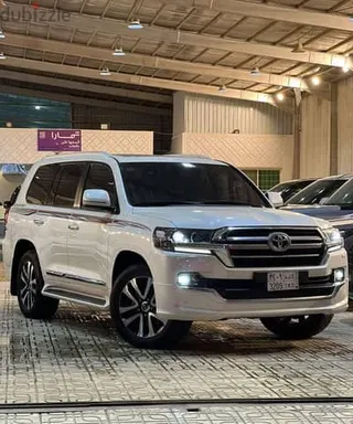 Toyota Land Cruiser GXR 2019