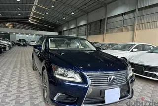 لكزس LS 460 2023
