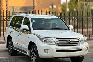 Toyota Land Cruiser GXR 2011