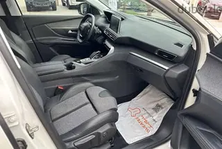 Peugeot 3008 2019