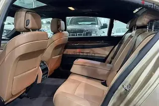 بي إم دبليو 7 Series 2011