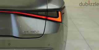 لكزس IS 300 2025