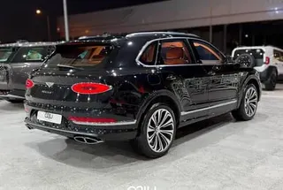 Bentley Bentayga 2025