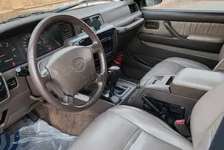 تويوتا لاند كروزر VXR 1996