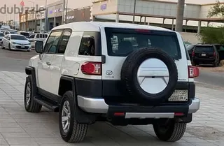 تويوتا FJ Cruiser 2016