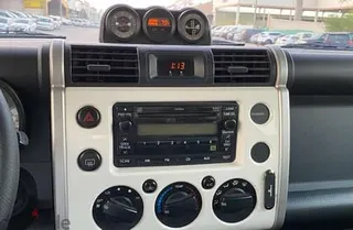 تويوتا FJ Cruiser 2016