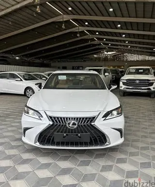 لكزس ES 350 2025