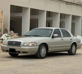 Mercury Grand Marquis 2010