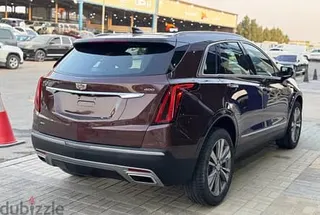 كاديلاك XT5 2021