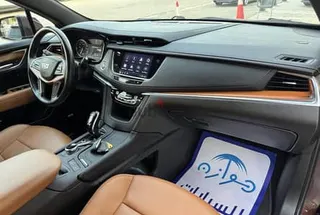 كاديلاك XT5 2021