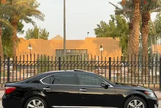 Lexus LS 2010