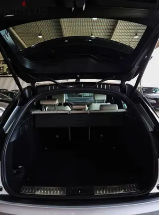 لاند روفر Range Rover Velar 2020