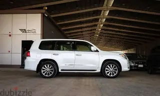 لكزس LX 570 2011