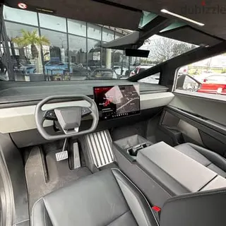 تيسلا Cybertruck 2025