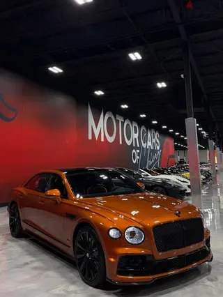 بنتلي Flying Spur 2024