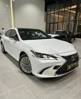 لكزس ES 350 2025