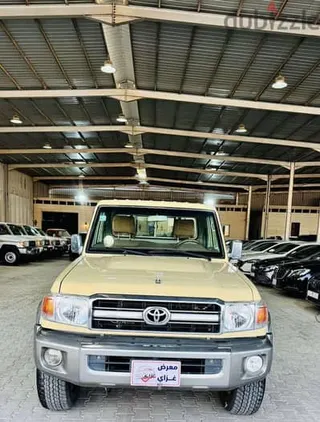 تويوتا Land Cruiser Pickup 2013