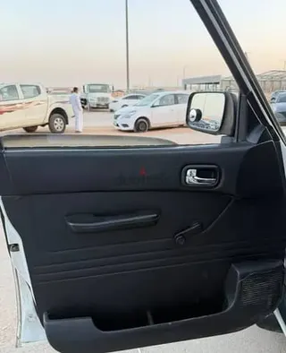 نيسان باترول 2005