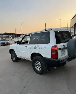 نيسان باترول 2005
