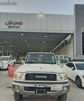 تويوتا لاند كروزر 2016