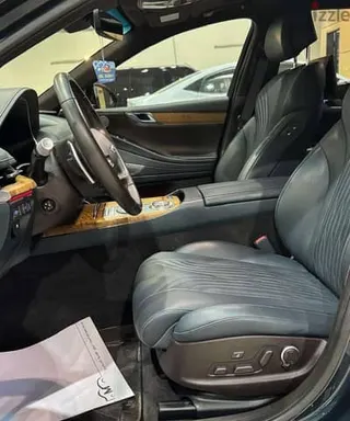 Geely Emgrand 2021