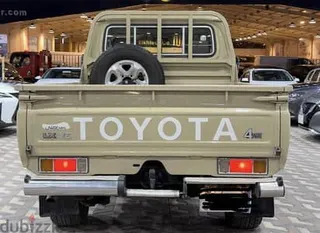 تويوتا Land Cruiser Pickup 2015