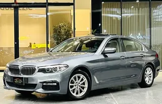 بي إم دبليو 5 Series 2019