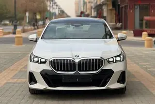 بي إم دبليو 5 Series 2025