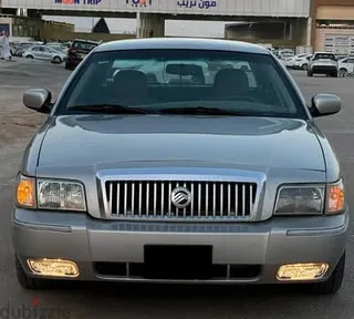 Mercury جراند ماركيز 2010