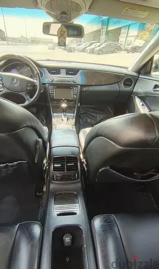مرسيدس بنز CLS 2005