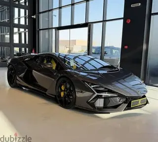لامبورغيني Revuelto 2025