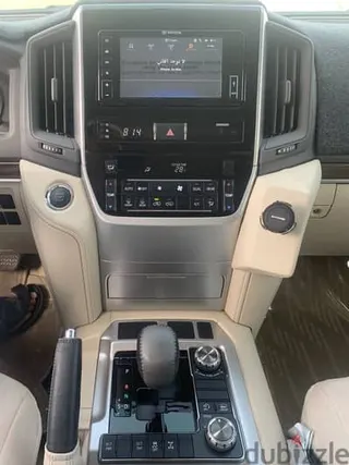 Toyota Land Cruiser GXR 2021