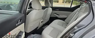 Nissan Altima 2021
