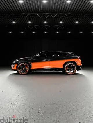 لامبورغيني Urus 2026