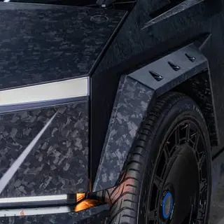 تيسلا Cybertruck 2026