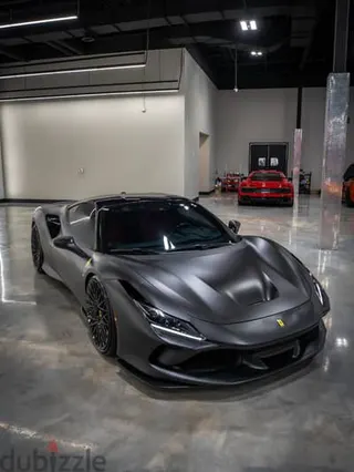 فيراري F8 2022