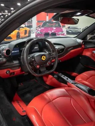 فيراري F8 2022