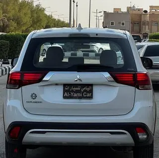 Mitsubishi Outlander 2021