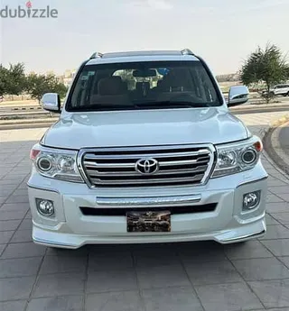 تويوتا لاند كروزر 2014