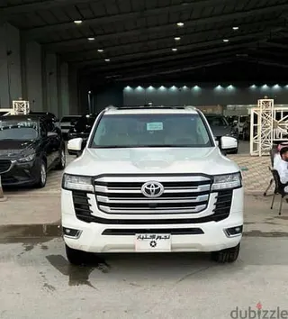 تويوتا لاند كروزر GXR 2024