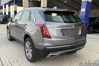 كاديلاك XT5 2022