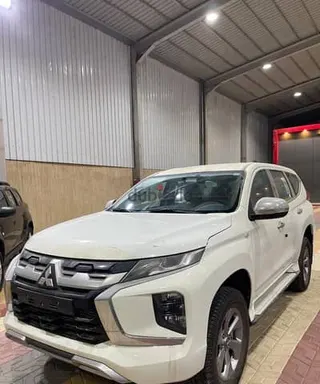 ميتسوبيشي مونتيرو 2025