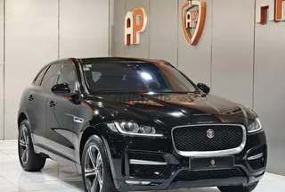 جاكوار F Type 2018