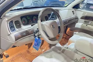 Mercury جراند ماركيز 2009