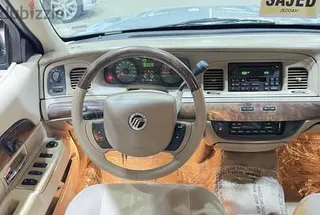 Mercury جراند ماركيز 2009