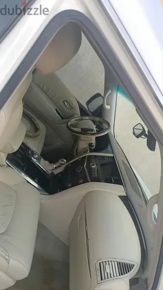 إنفينيتي QX56 2011